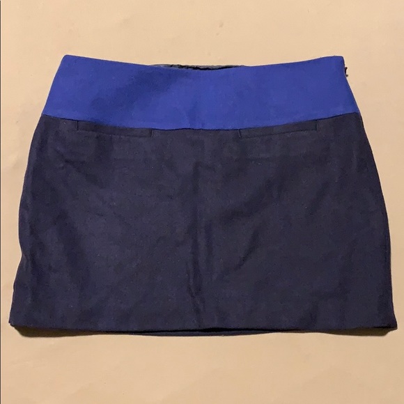 Navy Blue GAP Mini Skirt 2 Petite - Picture 2 of 3